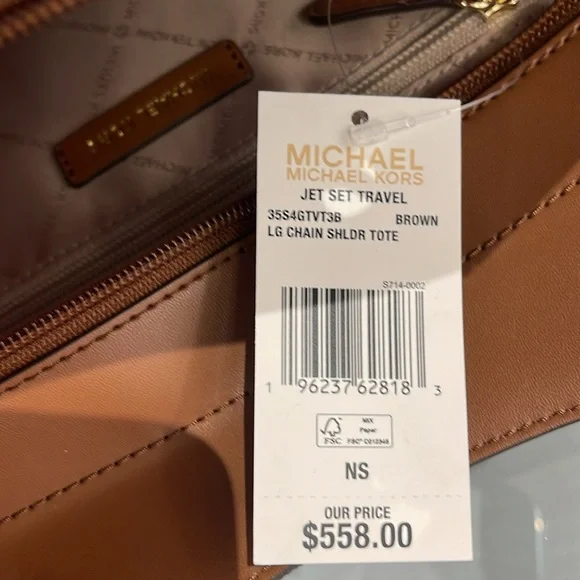 MICHAEL KORS 
Jet Set Large Signature Shoulder Tote Bag
Brown Signature 
NWT - Picture 9 of 16